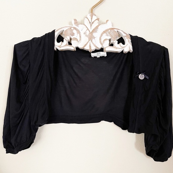 DEPT Crop Black Puff Sleeves Layering Top/ Jacket - Picture 4 of 7